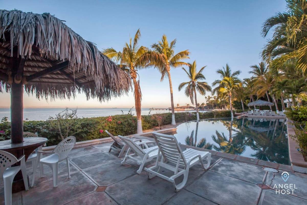 הוילה לה פז Private Oceanview Balcony & Infinity Pool Onsite מראה חיצוני תמונה