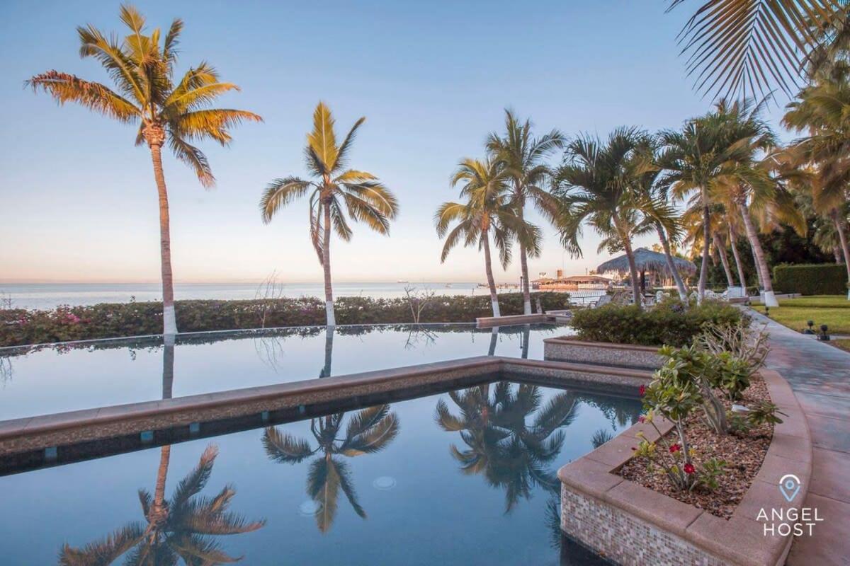 הוילה לה פז Private Oceanview Balcony & Infinity Pool Onsite מראה חיצוני תמונה