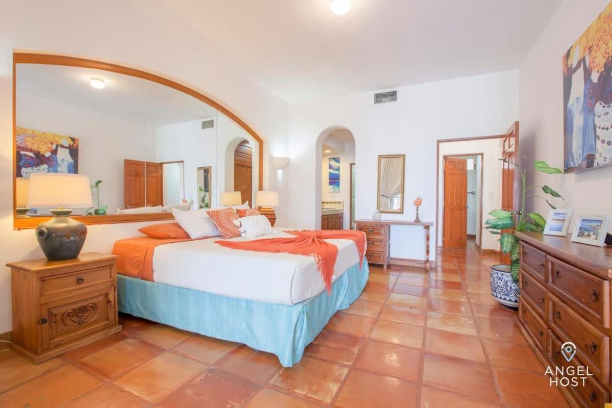 הוילה לה פז Private Oceanview Balcony & Infinity Pool Onsite מראה חיצוני תמונה