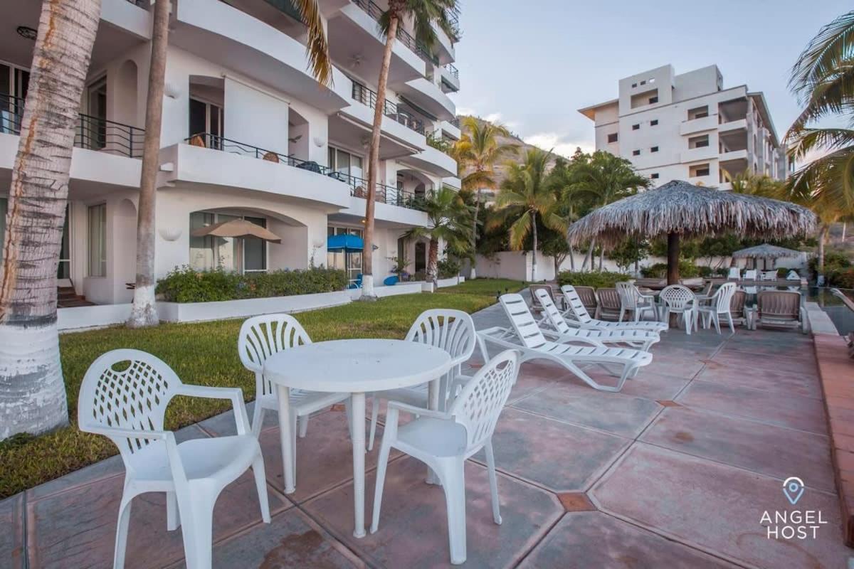הוילה לה פז Private Oceanview Balcony & Infinity Pool Onsite מראה חיצוני תמונה